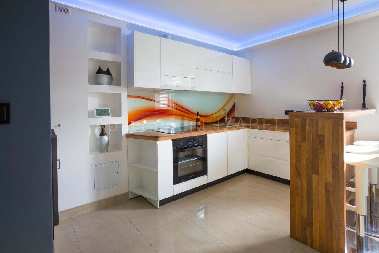 Apartament Izabel Nowy Targ Dış mekan fotoğraf